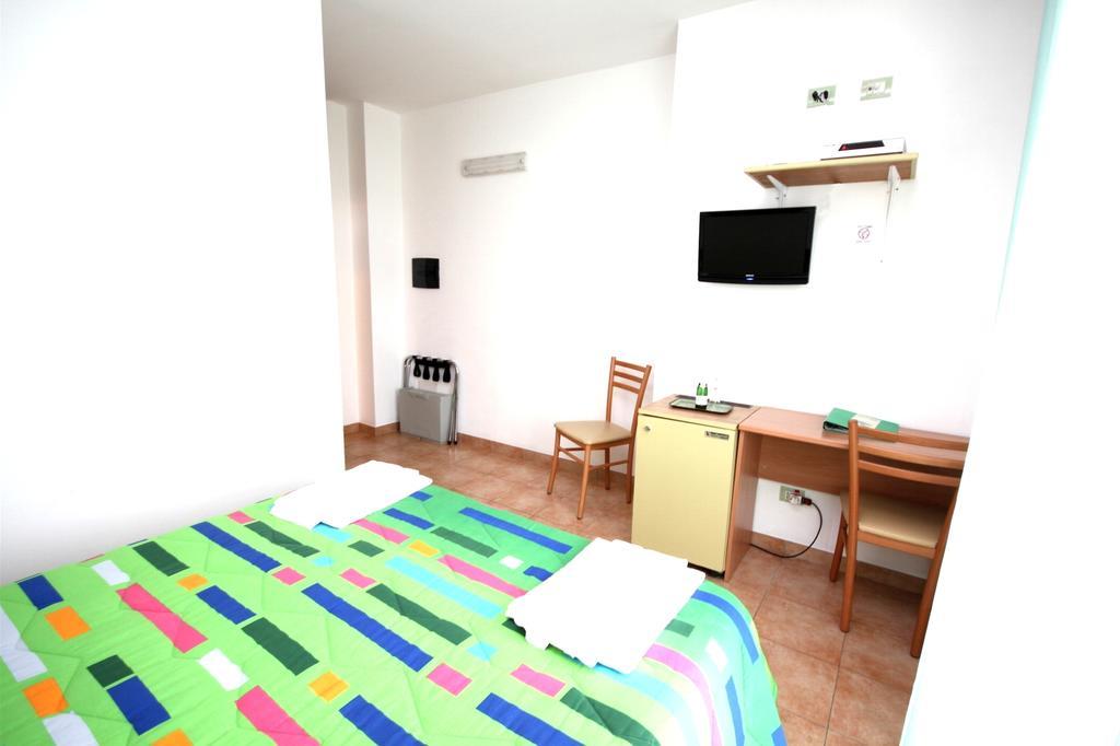 Hotel Alguer Habitación foto